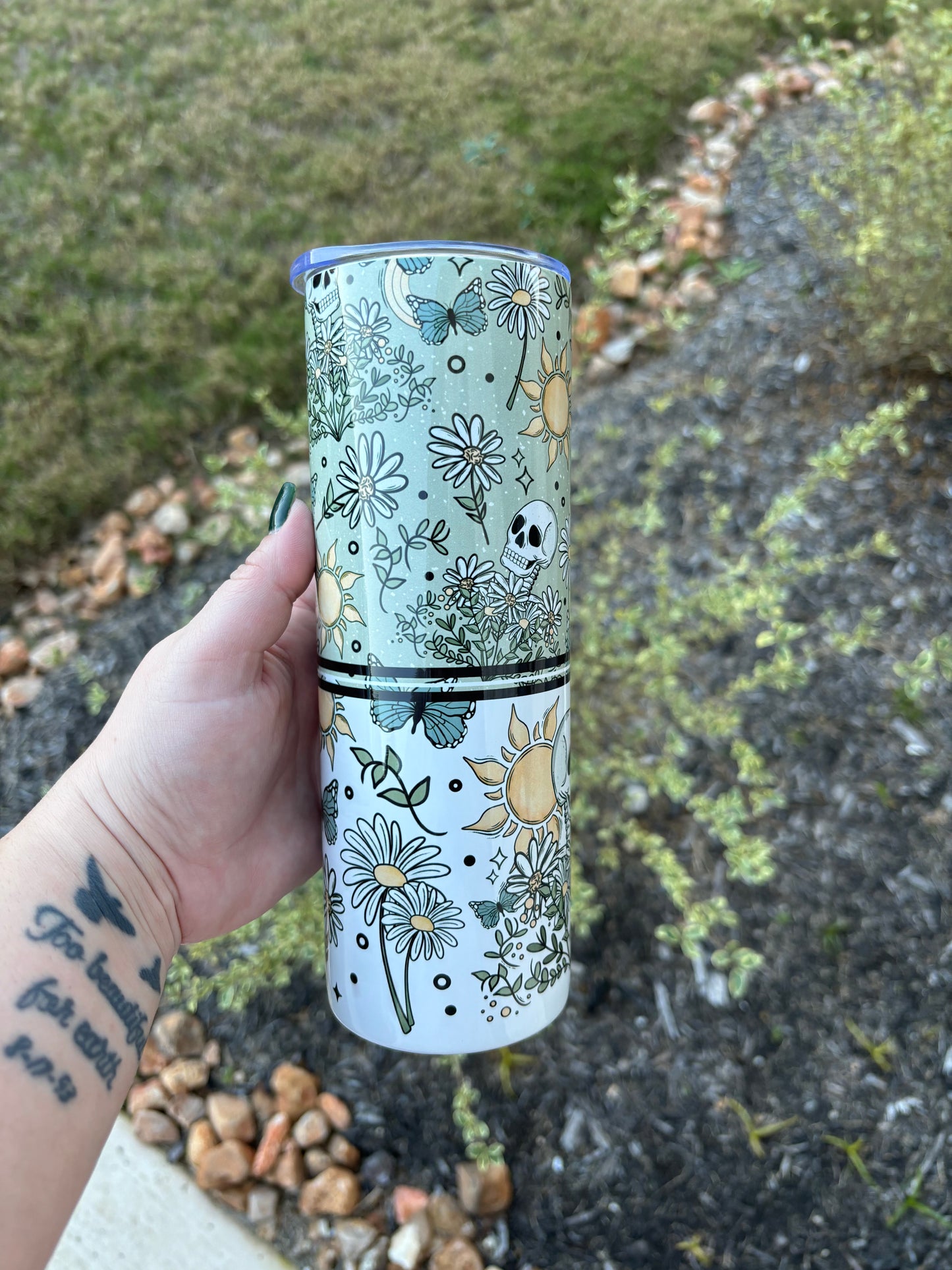 Skellie daisy tumbler