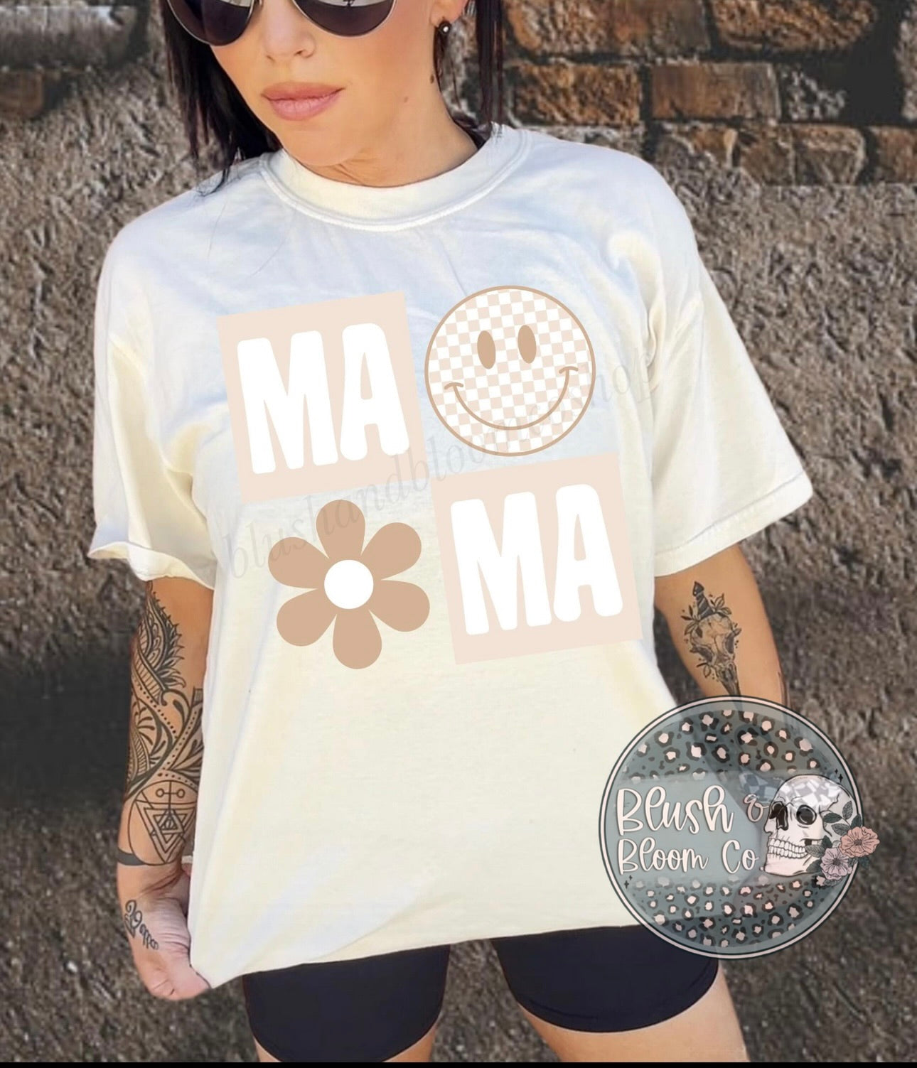 Mama smiley face comfort color